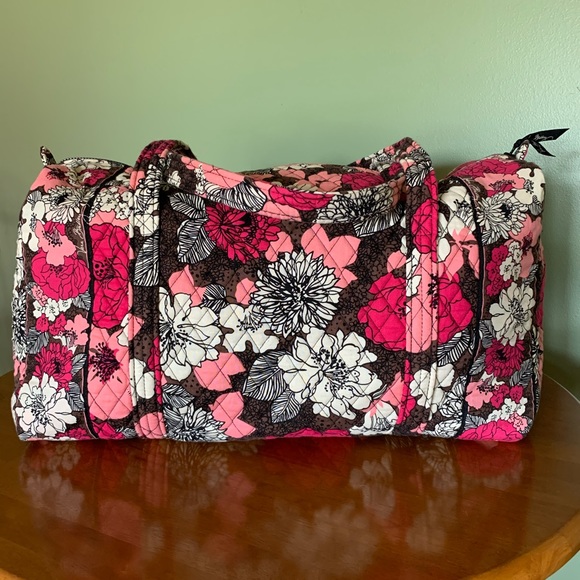 extra large vera bradley duffel